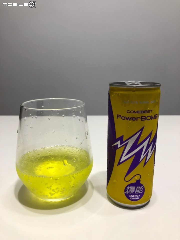 能量飲料小評比 ─媽 我真的想要清醒 (redbull/monster/馬力夯/predatorshot/powerbomb)