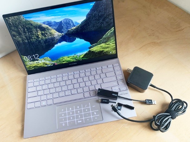 點我看大圖 ASUS UX425挑選困難症發作