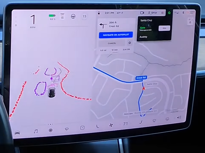 《Autopilot》FSD初探28－路口轉彎碰上三角錐／鐵門辨識變化