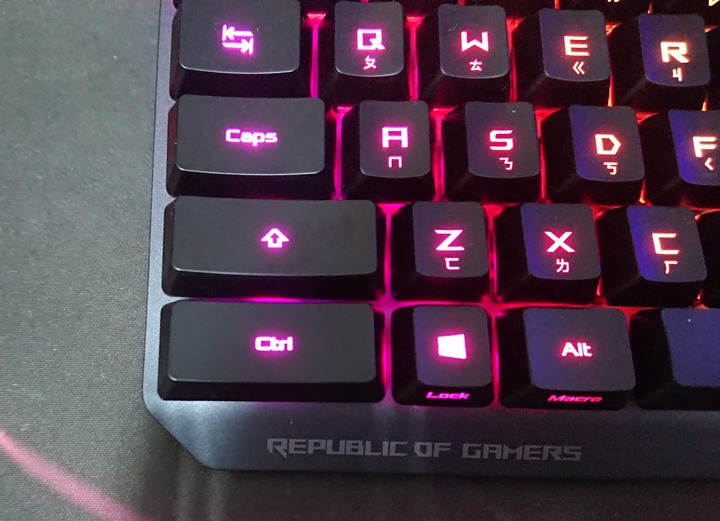 ROG Strix Scope RX不專業開箱