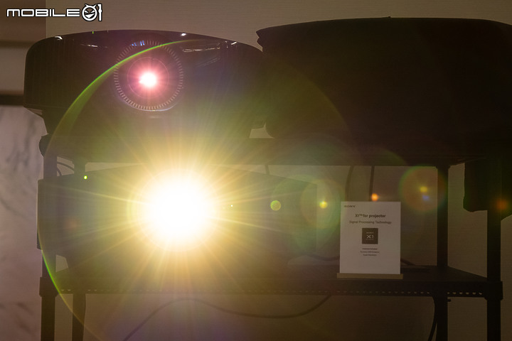 【採訪】Sony家用旗艦投影機VPL-VW790ES/590ES系列 圓山飯店音響展亮相!
