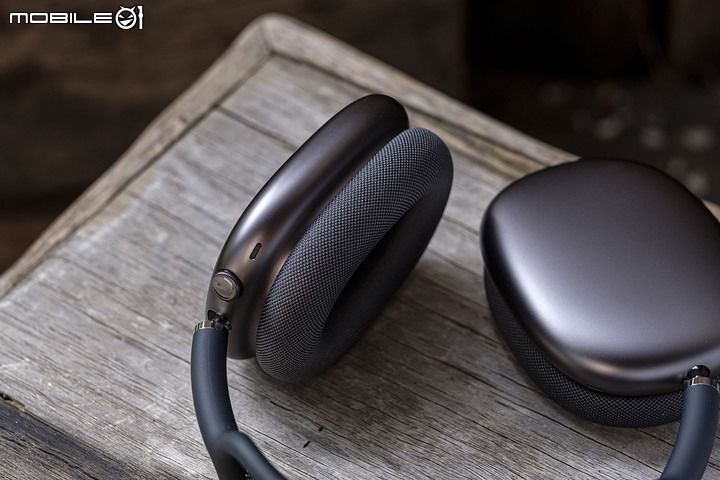 點我看大圖 Apple AirPods Max深空灰开箱