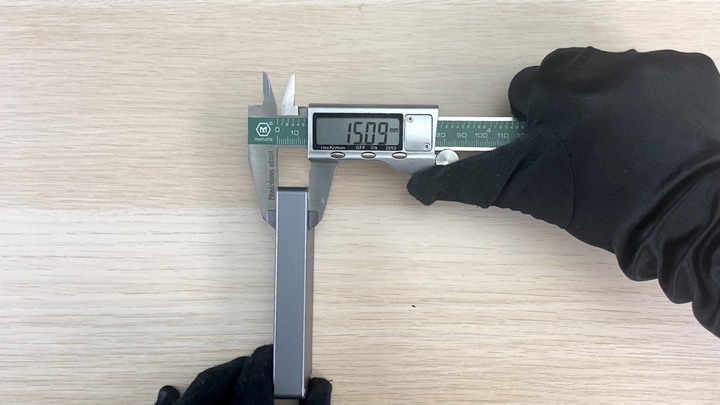 開箱 NODA Turbine 內建風扇的 SSD 外接盒