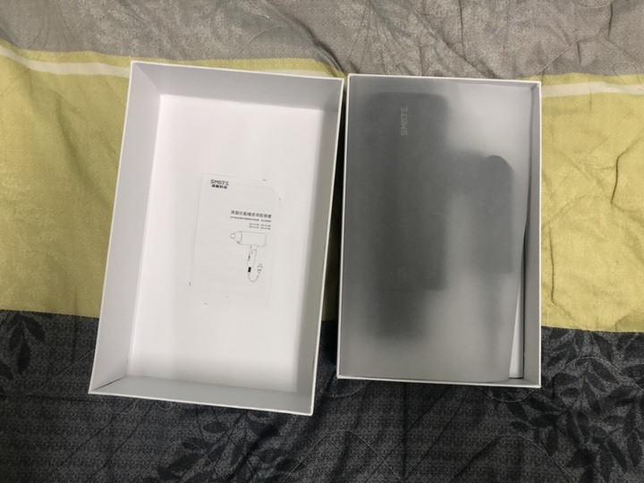 [開箱]設計師用的神奇吹風機