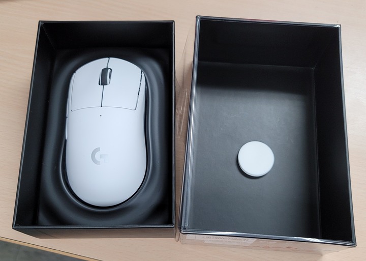 羅技X Pro Superlight白色開箱