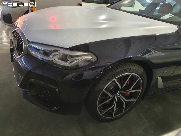 點我看大圖 21年式首發版德訂530i M-Sport