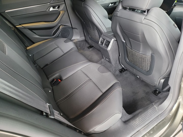 法系絕美跑旅！PEUGEOT 508SW 靜態賞車