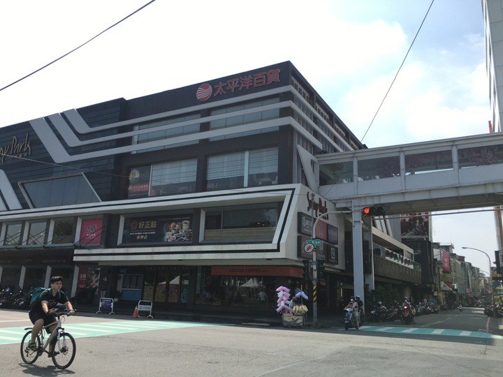 騎遊屏東市四大市場享食記