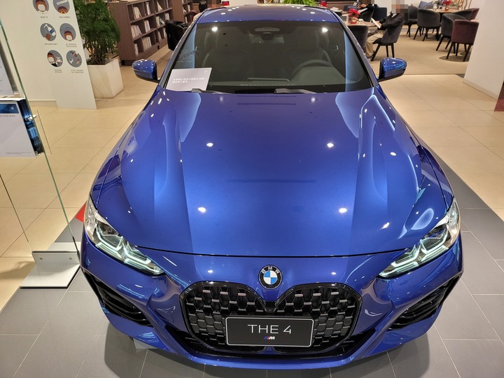 點我看大圖 爭議之鼻!視覺衝擊的BMW 4 Coupe(G22) 靜態賞車