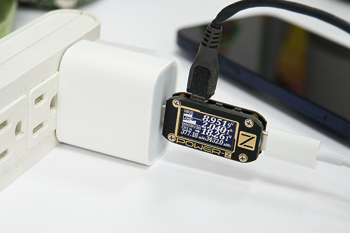 蘋果MagSafe充電器跟卡夾試用:分享需要和不需要買的理由