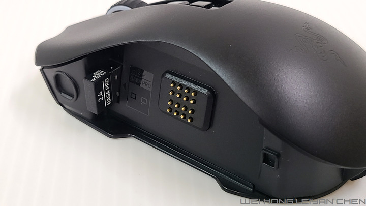 多按鍵無線滑鼠-Razer Naga Pro