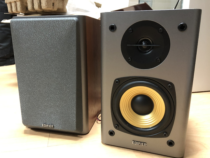 [開箱] 入門高CP-漫步者 EDIFIER R1000T4 & M101BT