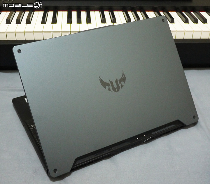 TUF F15（FX506LU）參上！