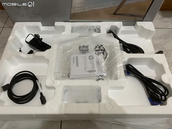 HP 27fw 27吋ips螢幕簡單開箱