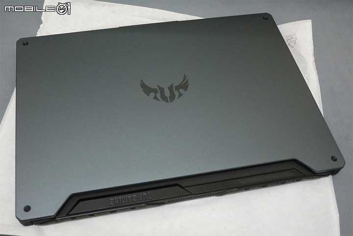 TUF F15（FX506LU）參上！