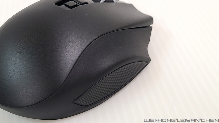 多按鍵無線滑鼠-Razer Naga Pro
