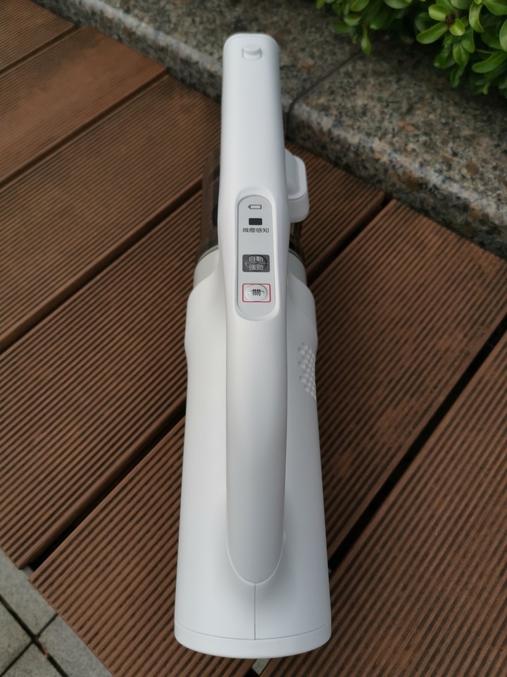 Panasonic無線吸塵器MC-SB30J：輕巧吸力強，微塵感知超智慧