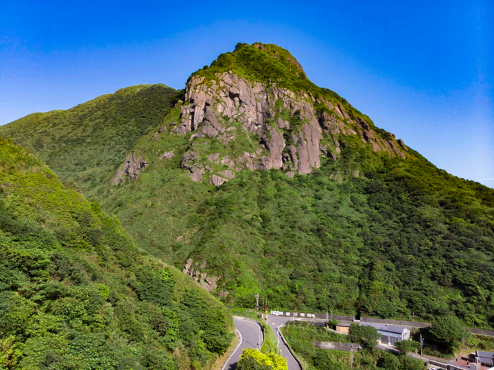點我看大圖 【東北角秘境】首度公開 | 雷霆峰、勇士岩 | 比劍龍稜困難的郊山之王