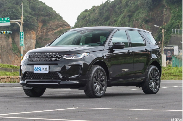 Audi Q3 S-Line 40TFSI Quattro看車、選車、購車心路歷程