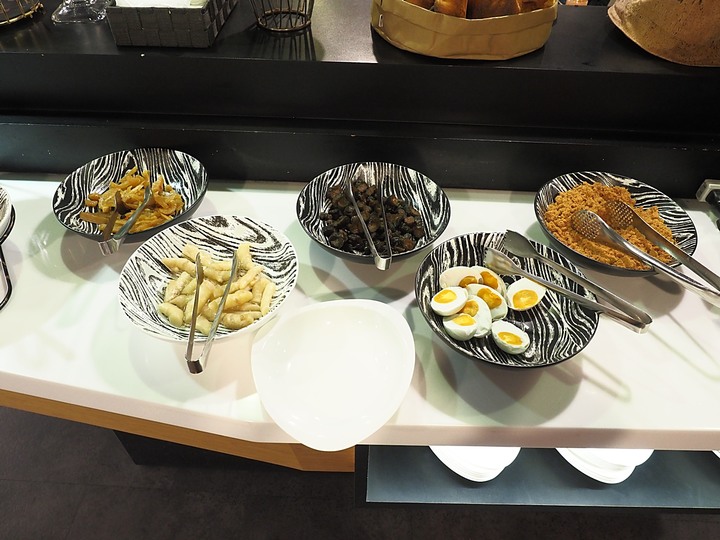 【住宿分享】高雄市 新興區 宮賞藝術飯店 — 有著大空間，一房一特色的旅館