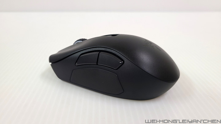 多按鍵無線滑鼠-Razer Naga Pro