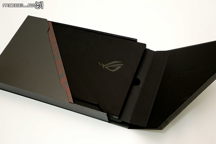 直上極速 300Hz 俱樂部 - Zephyrus S15 (i7-10875H + GTX2080SUPER)