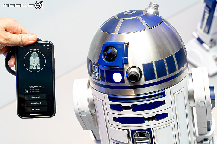電影能做的它也行!《星際大戰》R2-D2官方復刻1/2模型登台