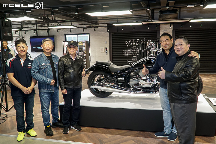 【採訪】全球展間評比第二！全台最大展間 BMW Motorrad 台北意德重機正式開幕！