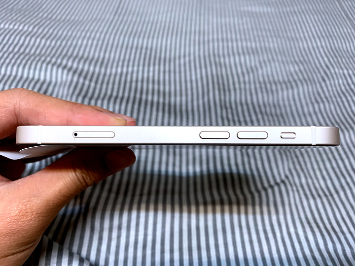 【開箱】 iPhone 12 mini 大全配 (老婆生日大禮包)