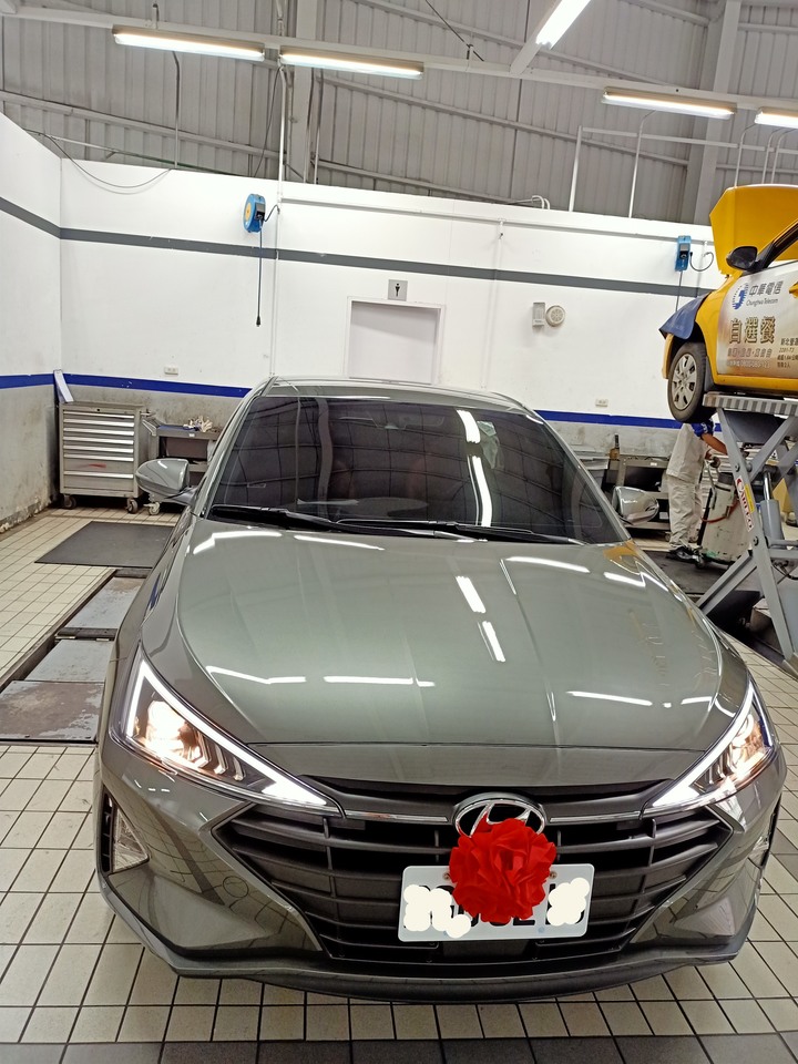 Hyundai Elantra 豪華型 開箱&菜單