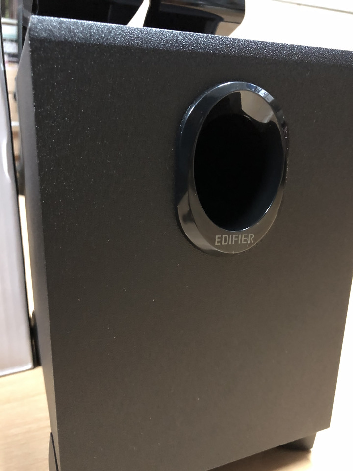 [開箱] 入門高CP-漫步者 EDIFIER R1000T4 & M101BT
