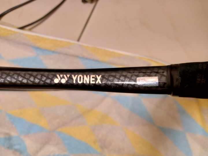 問：yonex titanium 400