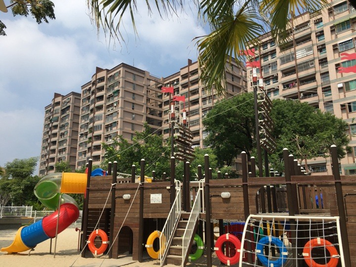 騎遊屏東市四大市場享食記