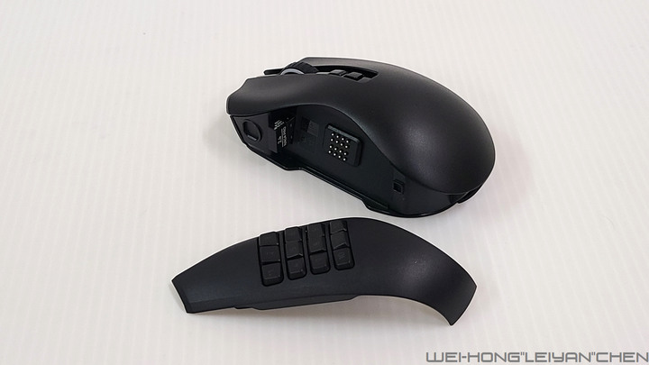 多按鍵無線滑鼠-Razer Naga Pro