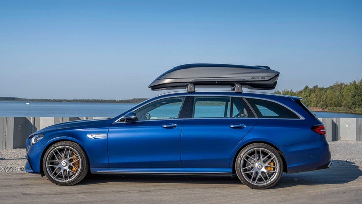 [開箱] 極度浮誇 Mercedes-AMG Roof Box