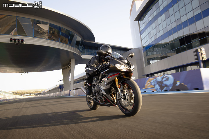【採訪】TRIUMPH 廠車同級 DAYTONA Moto2 765 Limited Edition 抵台!Street Triple R 及 Speed Triple RS 引進確認!