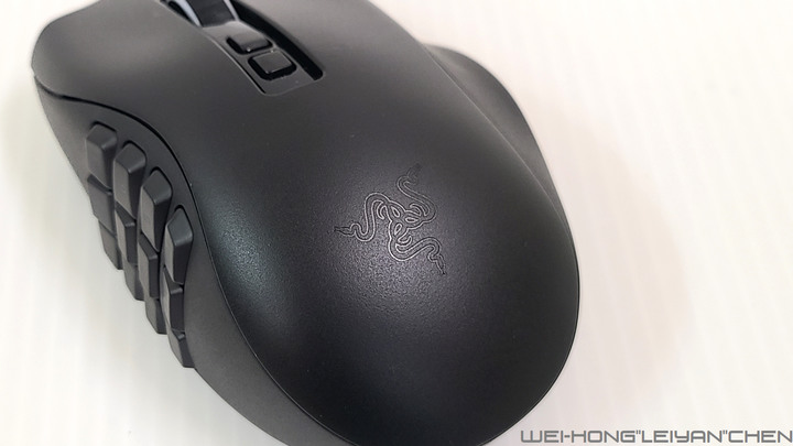 多按鍵無線滑鼠-Razer Naga Pro