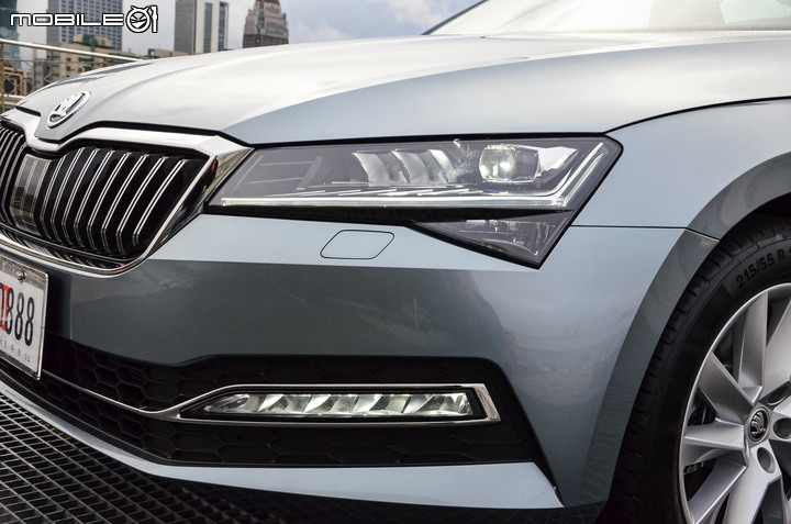 Škoda Superb 1.5TSI 房車菁英版試駕,最超值的歐系進口房車!