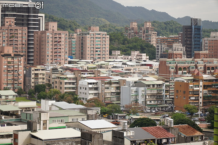 你想要的 幾乎都在這裡 Tamron 17-70mm f/2.8 (B070) APS-C標準變焦恆定光圈鏡頭實測！