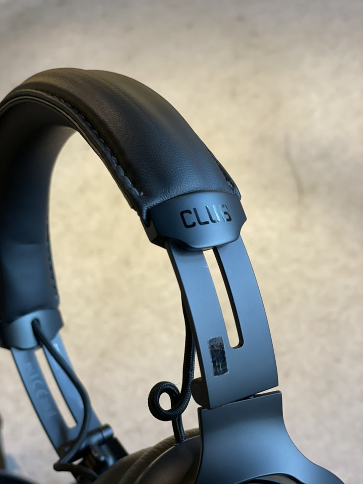 【開箱文】JBL CLUB ONE 專業調音DJ電腦監聽級 頭戴式無線降噪藍芽耳機