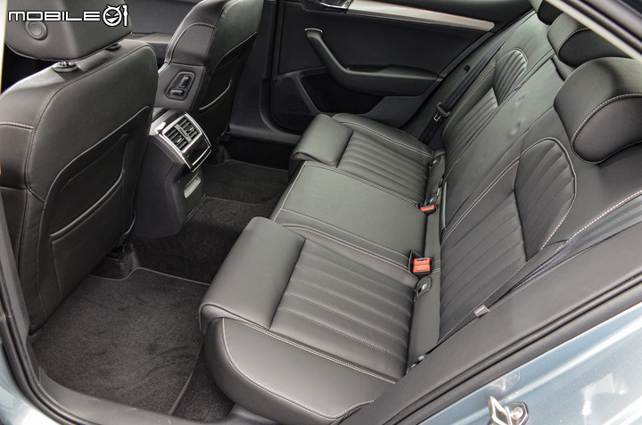 Škoda Superb 1.5TSI 房車菁英版試駕,最超值的歐系進口房車!