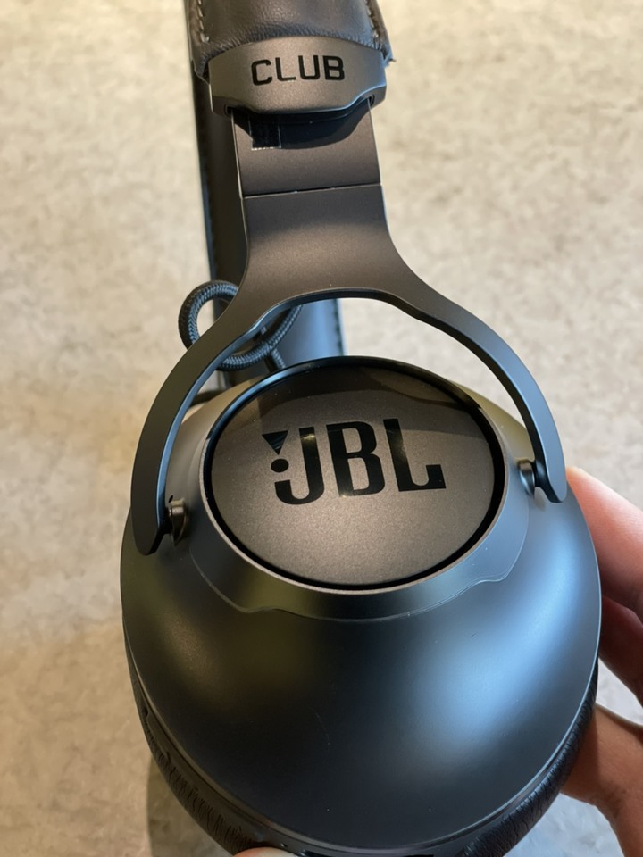 【開箱文】JBL CLUB ONE 專業調音DJ電腦監聽級 頭戴式無線降噪藍芽耳機