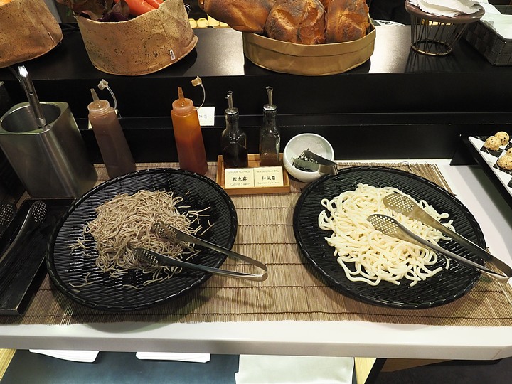 【住宿分享】高雄市 新興區 宮賞藝術飯店 — 有著大空間，一房一特色的旅館