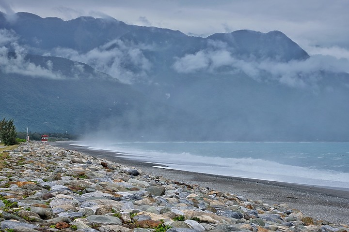 KUGA旗艦48小時環島 邊走邊玩測油耗