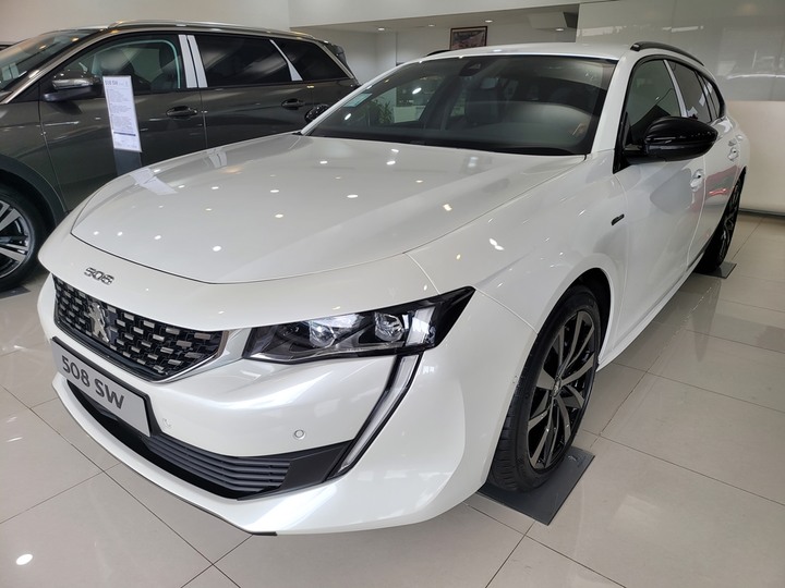 法系絕美跑旅！PEUGEOT 508SW 靜態賞車