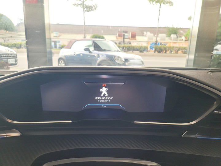 法系絕美跑旅！PEUGEOT 508SW 靜態賞車