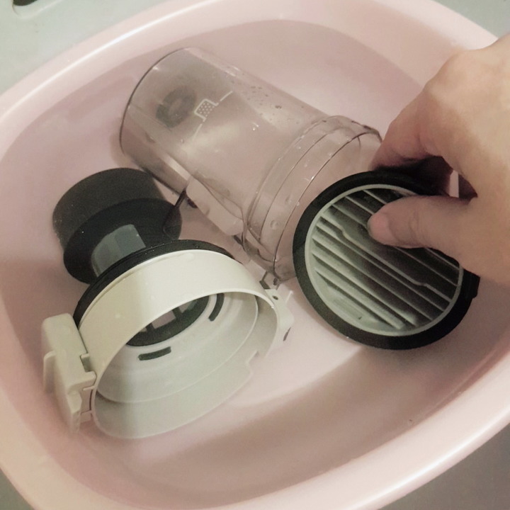 微塵看得見!大吸力也能極輕巧!Panasonic無線吸塵器 MC-SB30J!