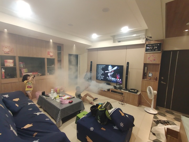 花了2年時間，ＤＩＹ裝潢自家．．．．