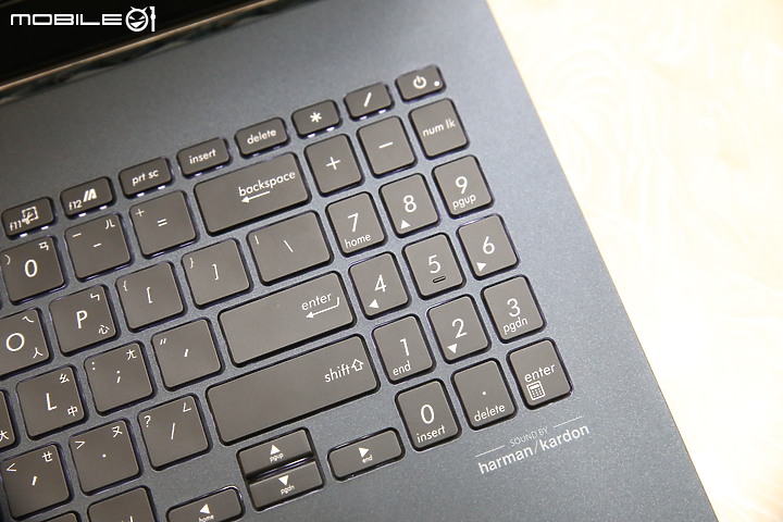 外表不電競的類電競筆電 ASUS X571LI 簡單開箱
