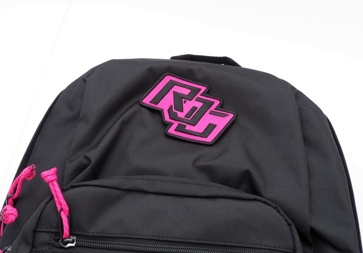 粉粉惹人愛 ASUS ROG STRIX G15 G512LV 電馭粉開箱